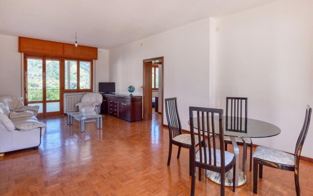 Amazing Apartment in Montepaone With 4 Bedrooms