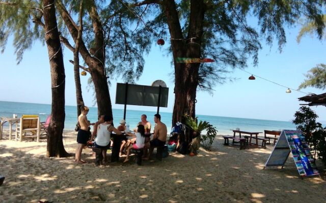 Koh Jum Freedom Resort