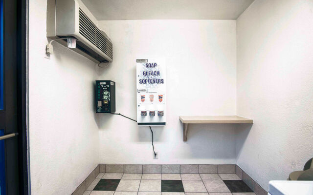 Motel 6 Mammoth Lakes, CA