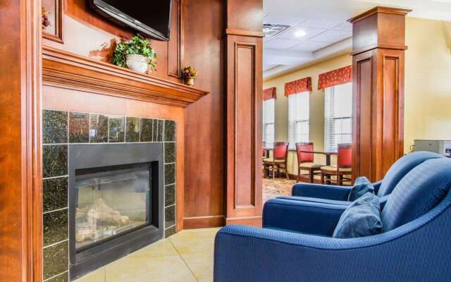 Comfort Inn & Suites Scarborough - Portland