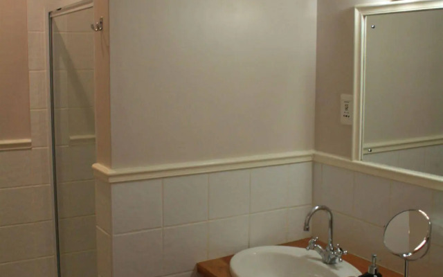 88 Baron van Reede Guesthouse