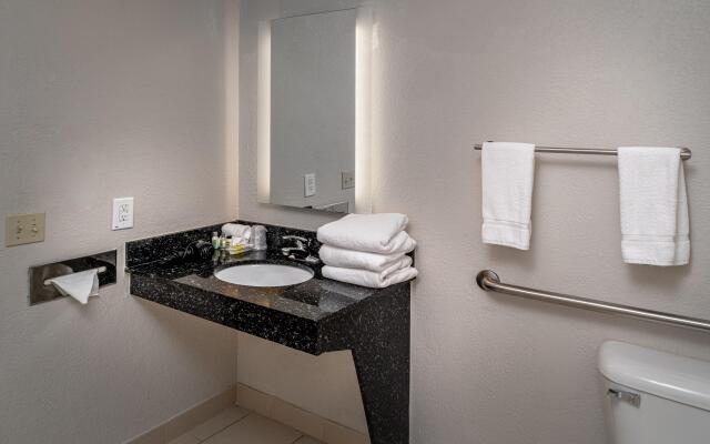 Holiday Inn Express Hotel & Suites Pikeville by IHG