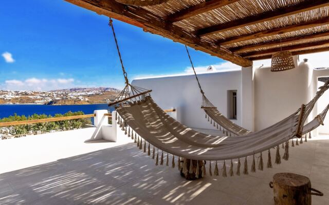 Villa Veneta at Ornos Sea View