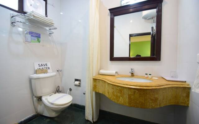 OYO 11494 Hotel Marc