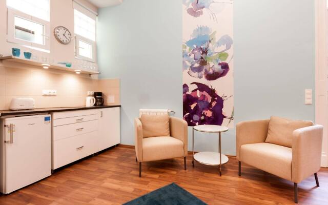 Budapestay Apartments