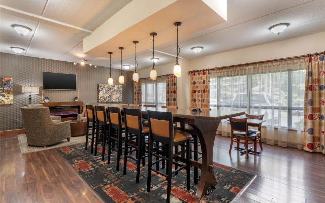 Best Western Delta Inn