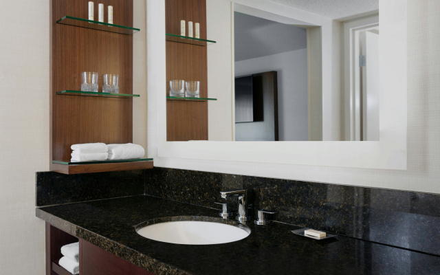 Delta Hotels by Marriott Burlington
