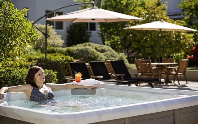 Mercure Queenstown Resort