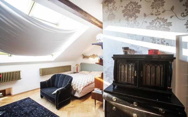 Unique Luxury Loft with Terrace in Old Town