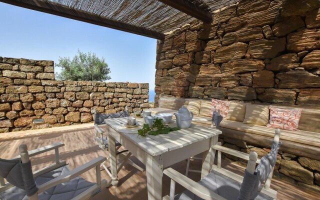 Nice Home in Pantelleria With Wifi