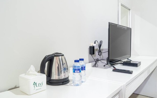 RedDoorz Plus @ Sawah Besar