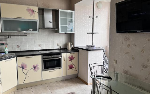 BestFlat24 on Rozhdestvenskaya Street 7