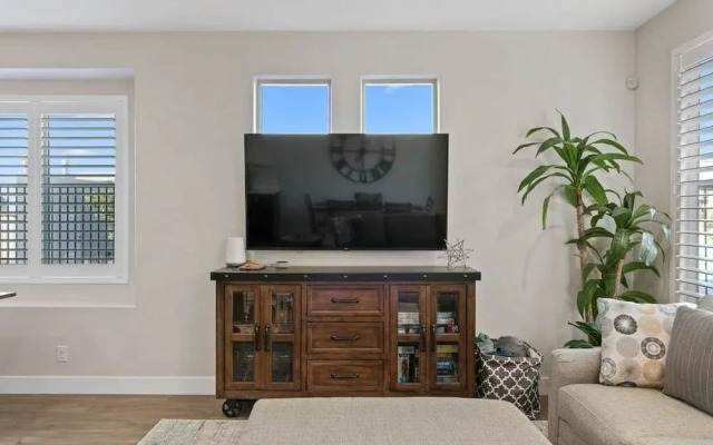 Suncliff Retreat By Redawning