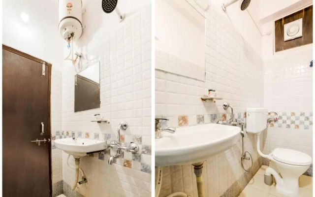 Lucky Hotels by OYO Rooms