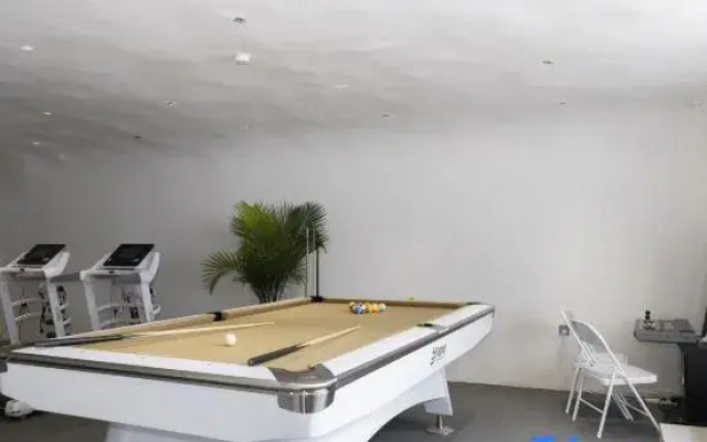 Qinglan Cave Style Light Luxury Sea View Hotel