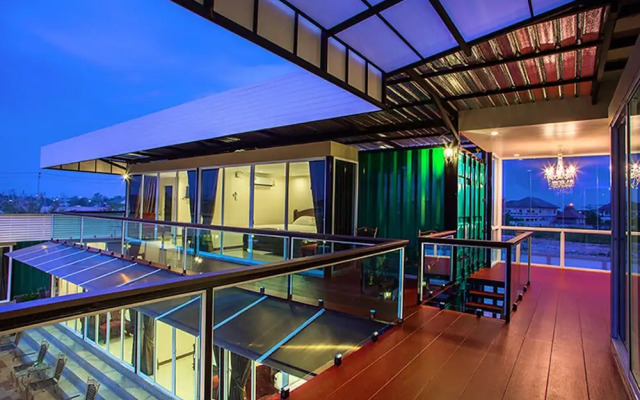 Royal Graces Pool Villas