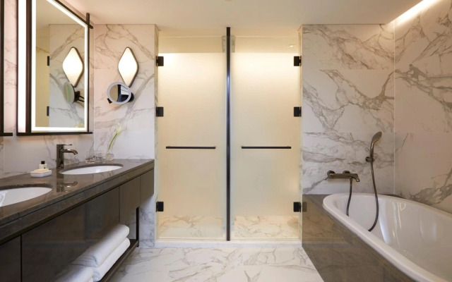 Grand InterContinental Seoul Parnas by IHG