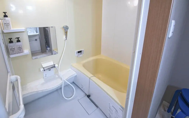 Hayashitera 2LDK 6ppl