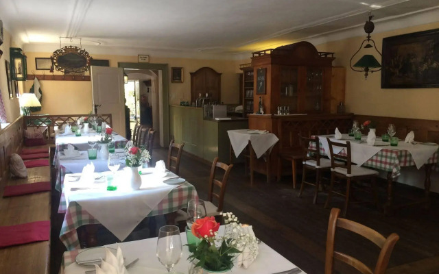 Der Schlosswirt zu Anif - Biedermeier-Hotel und Restaurant