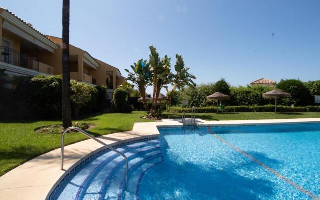COSTABELLA Marbella 1 min walking from the beach