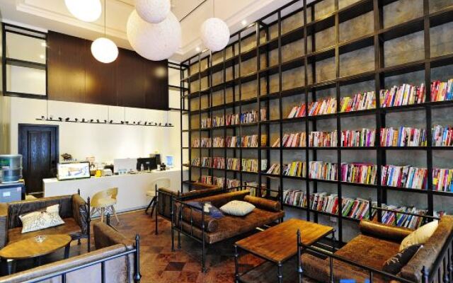 XIsu langmanbuziwenxinshuwumiaijiudianHOTEL