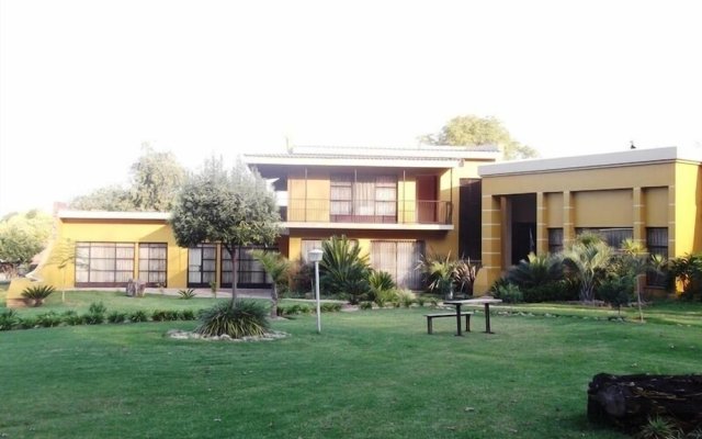 Nomndeni Lodge Zamabhele