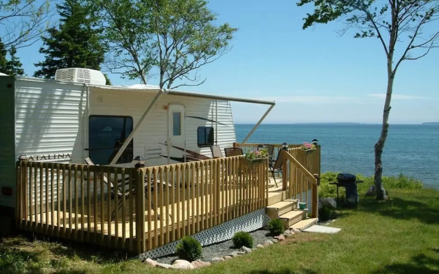 Sea Parrot Ocean View Resort