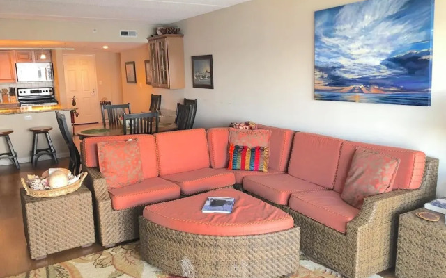 Collins Avenue 100 #309