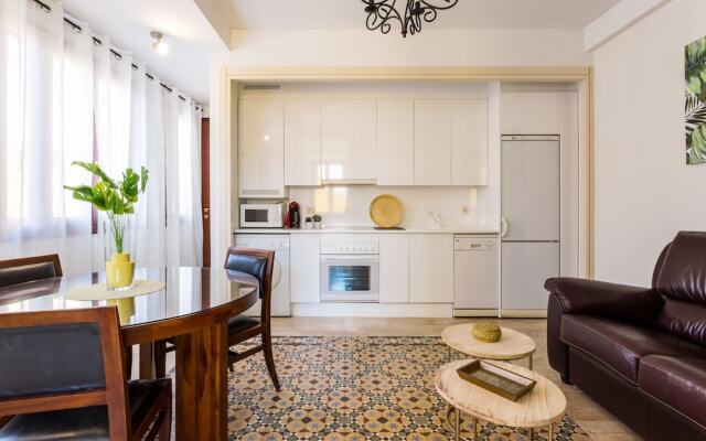 Green - Apartments Giralda