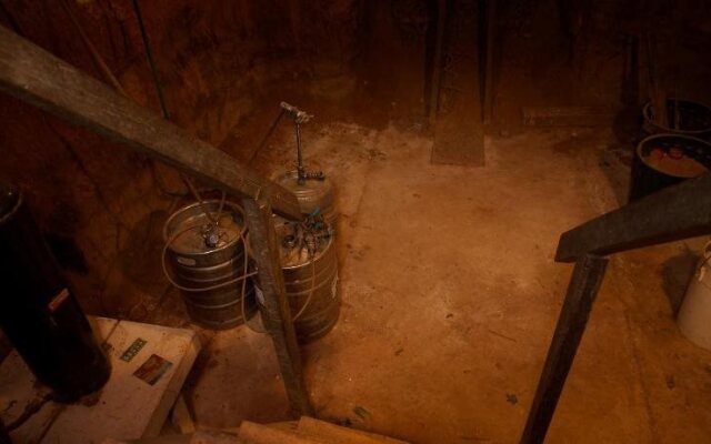 Amphitheatre Boutique Hotel