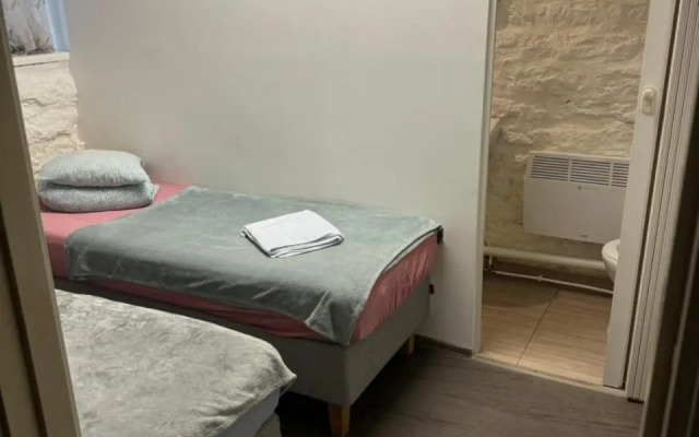 Süda street Hostel