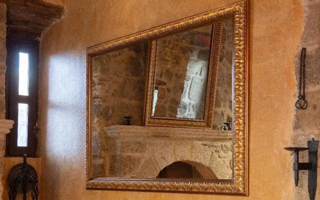 Nikos Takis Fashion Boutique Hotel