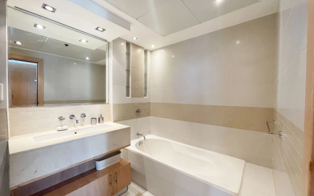 Park Island - Blakely 2502