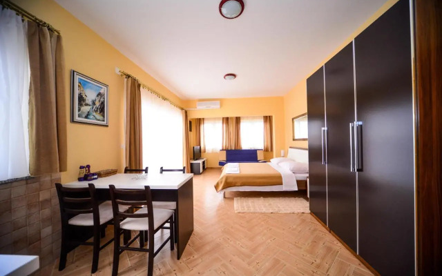 Apartments Dalmacija