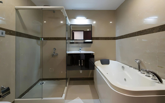 No. 18 Hotel