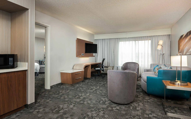 Courtyard by Marriott Dallas Mesquite