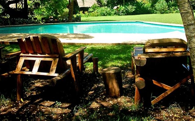 Moivaro Coffee Plantation Lodge