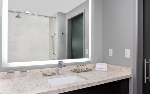 Renaissance Indianapolis North Hotel