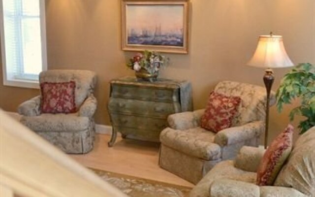 Village House Inn Vacation Rental