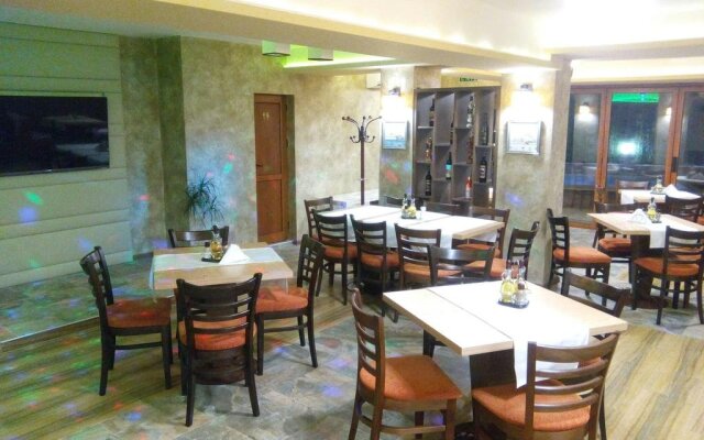Club Mineral 56