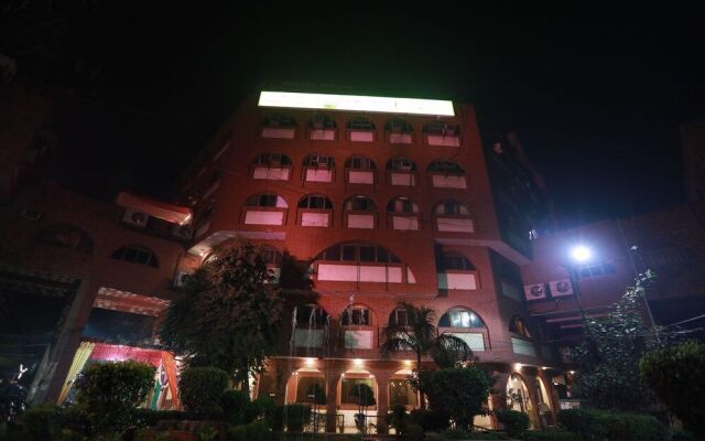 Hotel Chanson Grand Westend