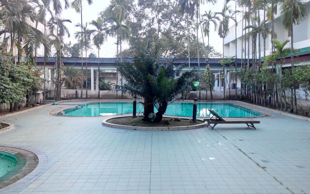 Yangon Airport Hotel