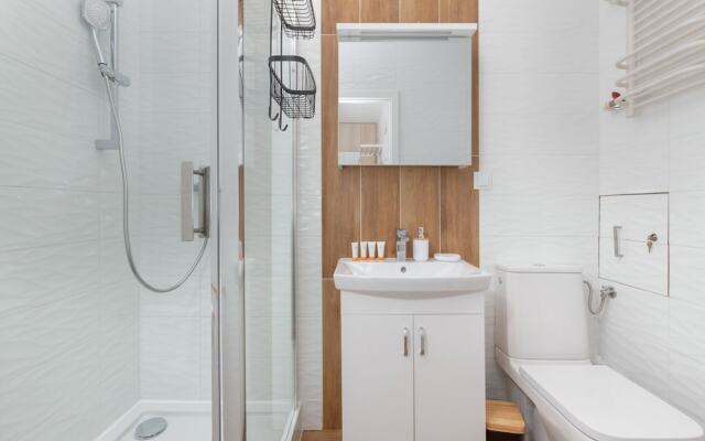 Studio With Sea View Gdynia by Renters