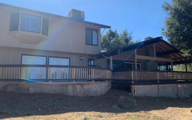 Mountain Trail Lodge & Vacation Rentals