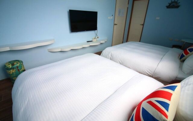 Elfin Kids and Pets B&B