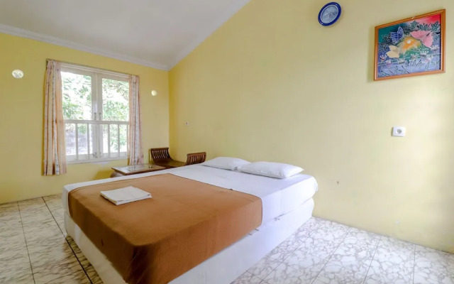 Hotel Kayu Manis by ZUZU