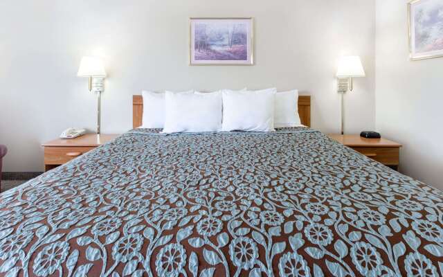 Days Inn by Wyndham El Paso