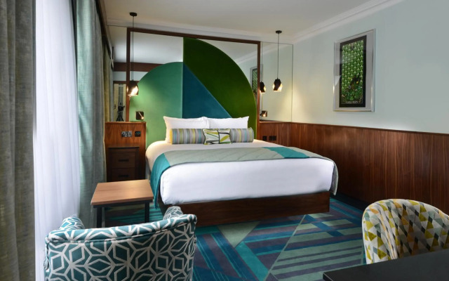 Arthaus Hotel