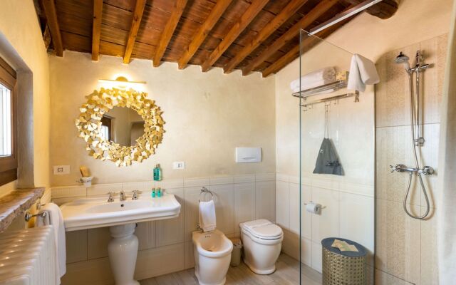 Castrum Wine Relais