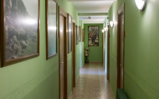 Hostal Restaurante Riofrio
